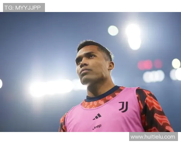 精准落点与卓越技术结合的足球明星们的精彩瞬间