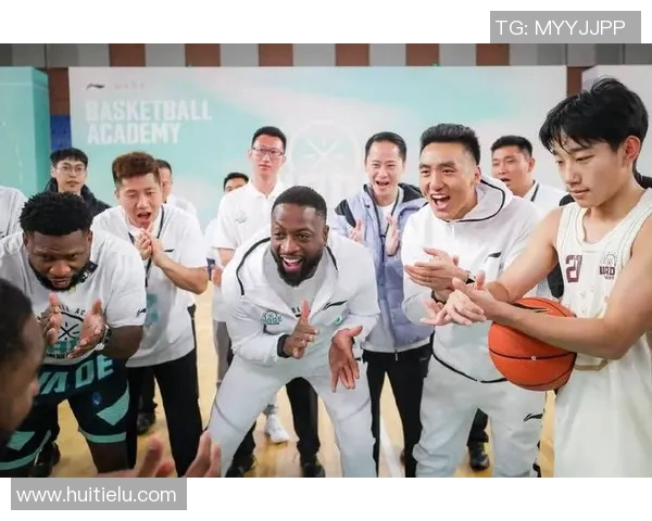 篮球明星走进校园与大学生分享成长故事与篮球梦想的精彩活动 篮球明星走进校园与大学生分享成长故事与篮球梦想的精彩活动